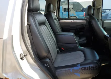 2005 Mercury Mountaineer из США, поврежденный, VIN 4M2DU86W05ZJ34973